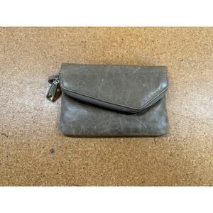 Hobo International Daria Wristlet/Clutch/Wallet Small Leather Purse Tan Brown